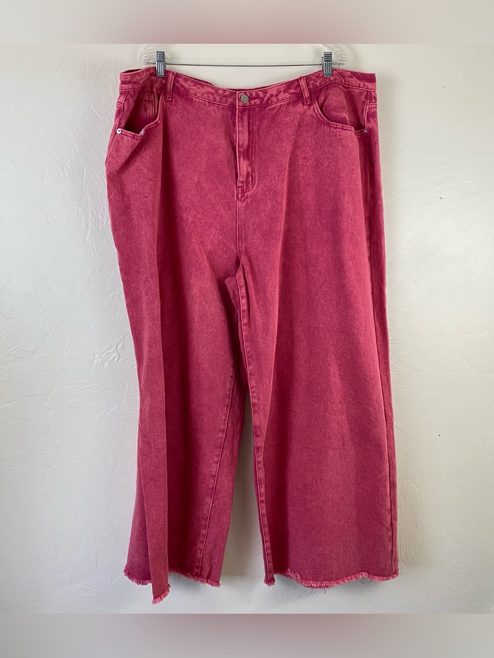 Cider NWT Size 4X Hot Pink High Waist Wide Straight Leg Cotton Denim Jean